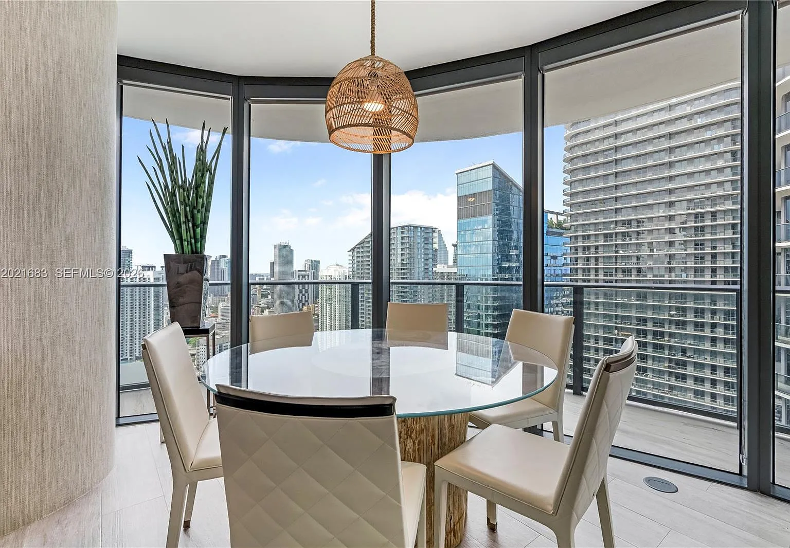 Brickell Heights West Con — Photo 3