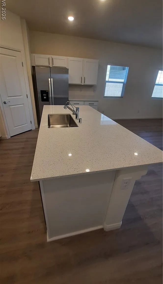 4 bed, 2.5 bath, 1824 sqft, $2,240 — Photo 4