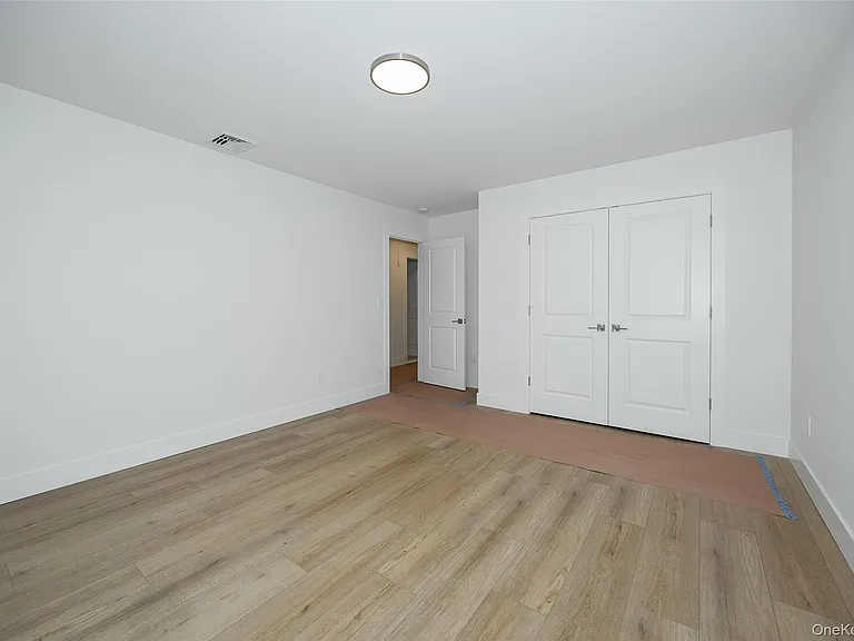 1 Dean Pl — Photo 20