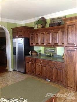 3rd image of 107 Summerview Dr