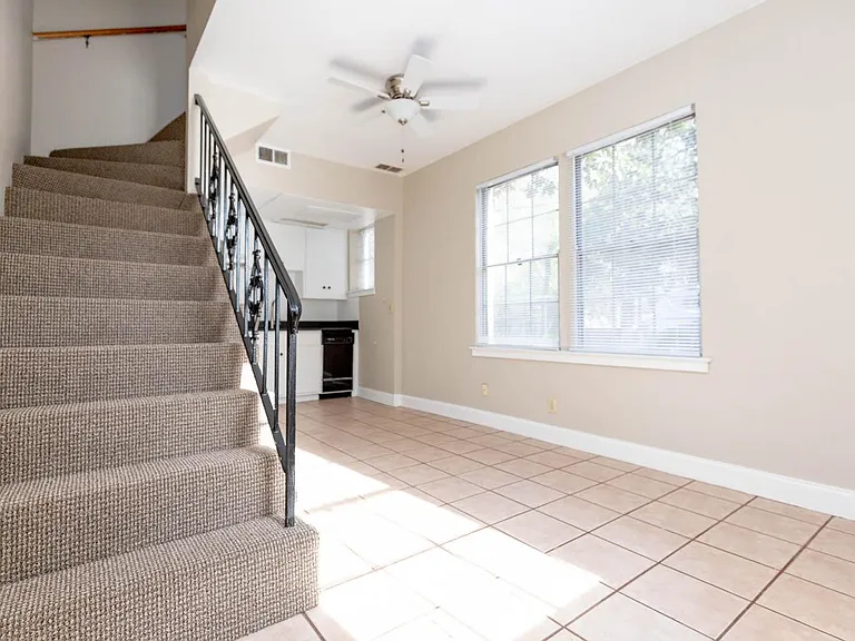 3506 Enfield Rd #106 — Photo 3