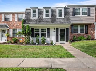 905 Countryside Dr, Mc Kees Rocks, PA 15136