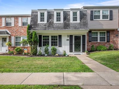 905 Countryside Dr, Mc Kees Rocks, PA, 15136