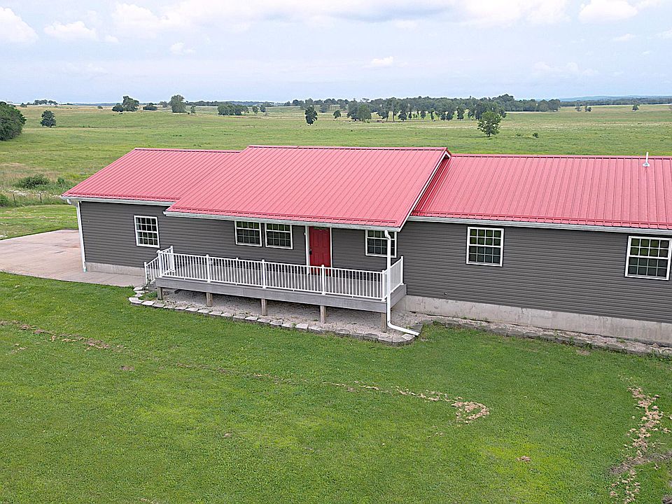 1st image of 1738 E 400th Road