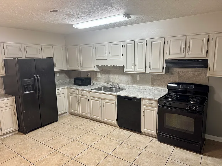 2135 Fairway Ct SE #2135 — Photo 4