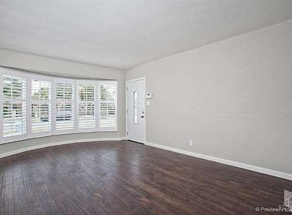 5th image of 4200 Shirley Ave