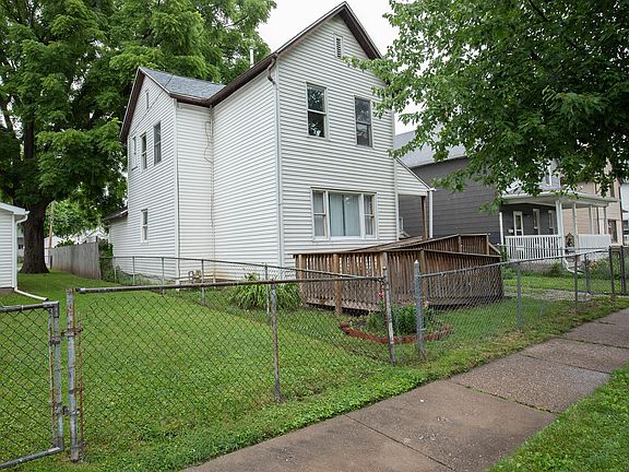 2nd image of 1828 W 6th St