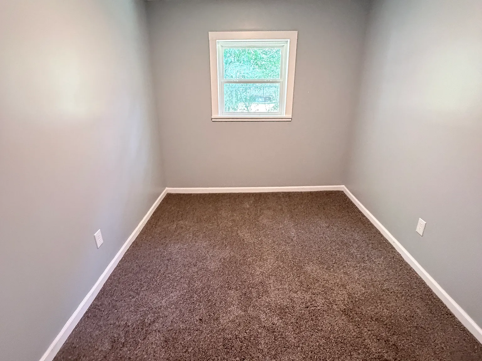 2 bed, 980 sqft, $900 — Photo 4