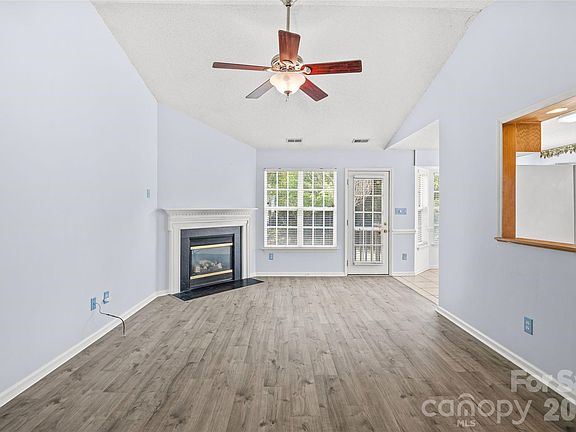 4th image of 4609 Rocky Meadow Way