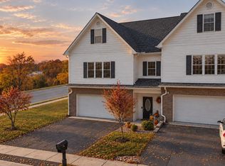 11 Collinswood Way, Staunton, VA 24401