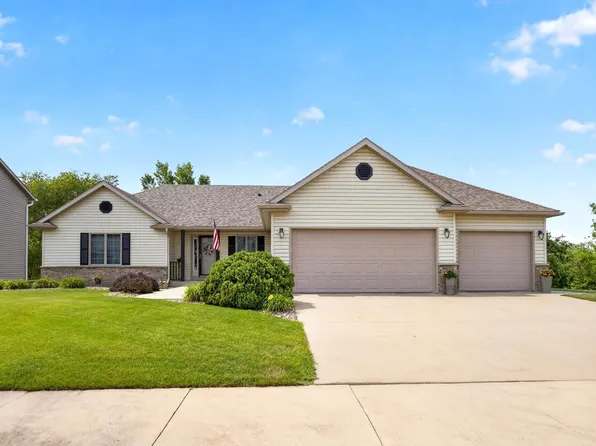 5296 Florence Dr NW, Rochester, MN 55901