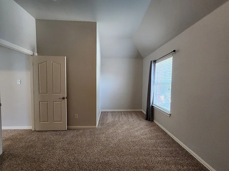 1808 Hidden Brook Trl — Photo 24