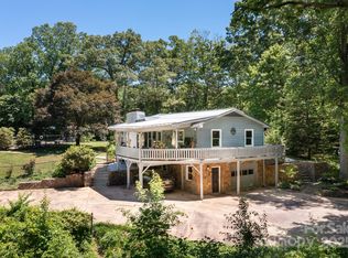 304 Big Cove Rd, Candler, NC 28715