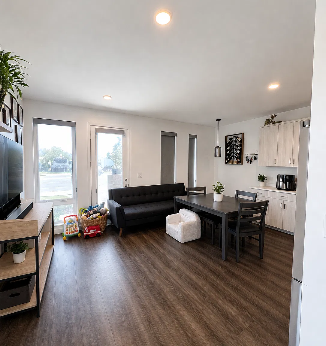 2 bed, 1400 sqft, $2,300 — Photo 2