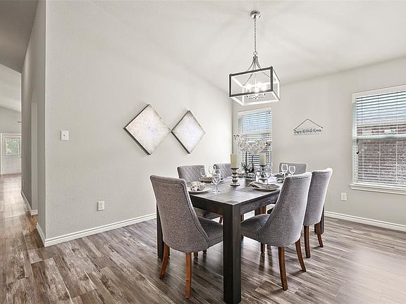 4th image of 11098 La Grange Dr