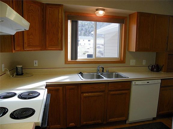 5th image of 3841 Quarter Circle Dr