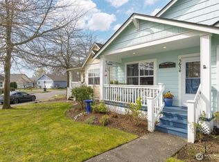 5634 Applewood Dr, Ferndale, WA