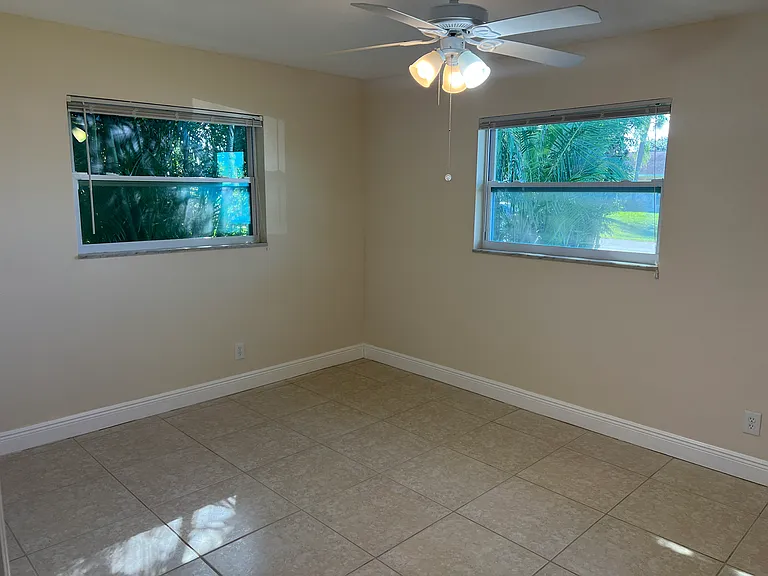 2052 SE Jackson St — Photo 23