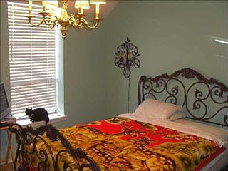 3rd image of 9844 Valley Meadow Ct #9844