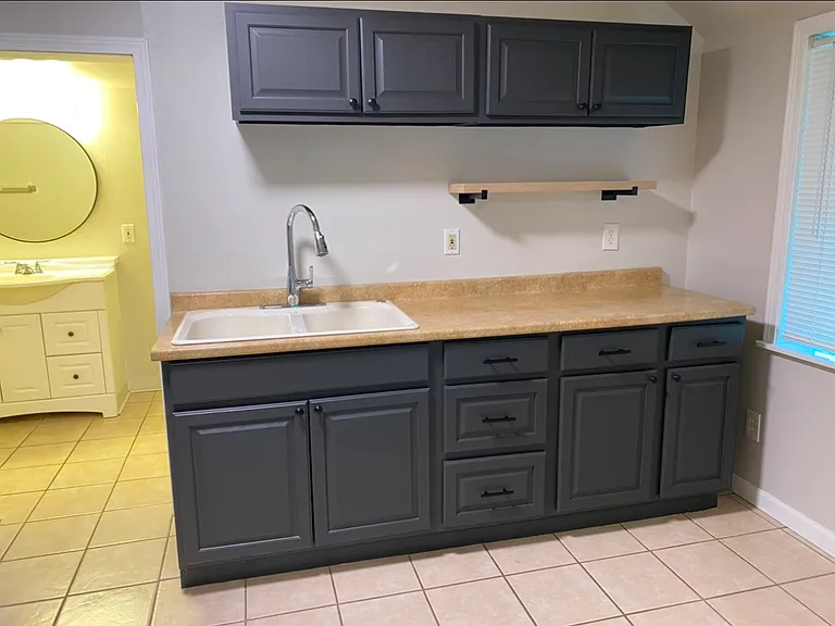 214 Bluff St #C — Photo 3
