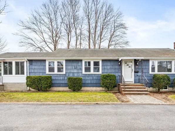 514 East St, Weymouth, MA 02189