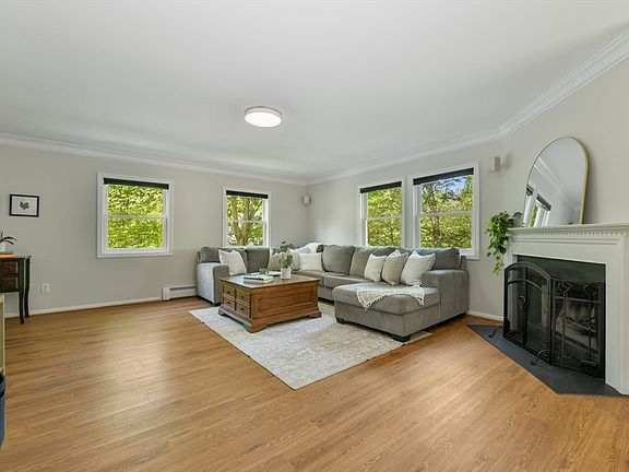 5th image of 56 Bolton Woods Way