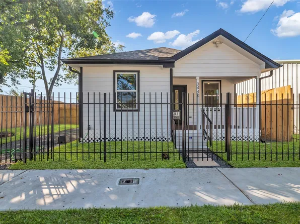 3440 Bremond St, Houston, TX 77004