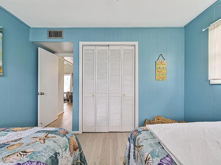 16904 Beachcomber Dr — Photo 24