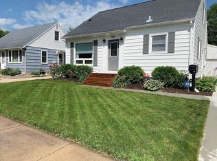 1404 8th Ave NE, Rochester, MN 55906