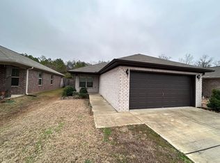 180 Winstead Cir, Owens Cross Roads, AL 35763