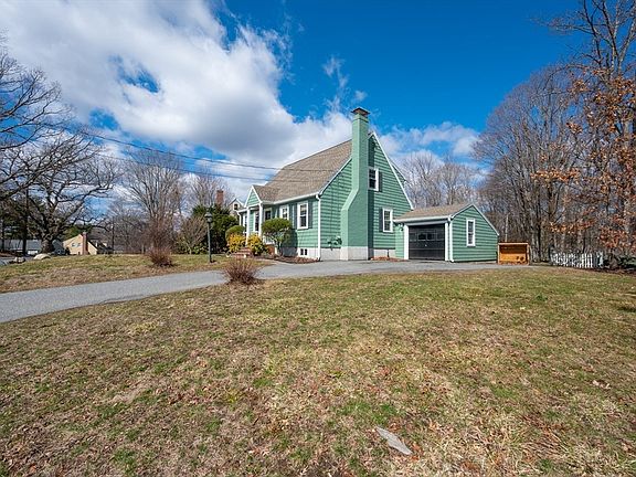 3rd image of 25 Wakefield St