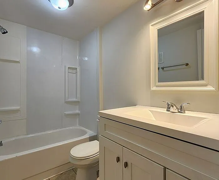 1421 Oakshade Ave — Photo 7