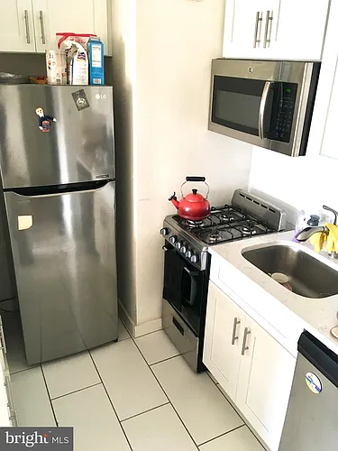 1806 Rittenhouse Sq #18-506 Photo 1