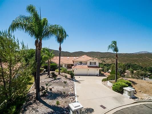 3rd image of 25711 Caryn Ct