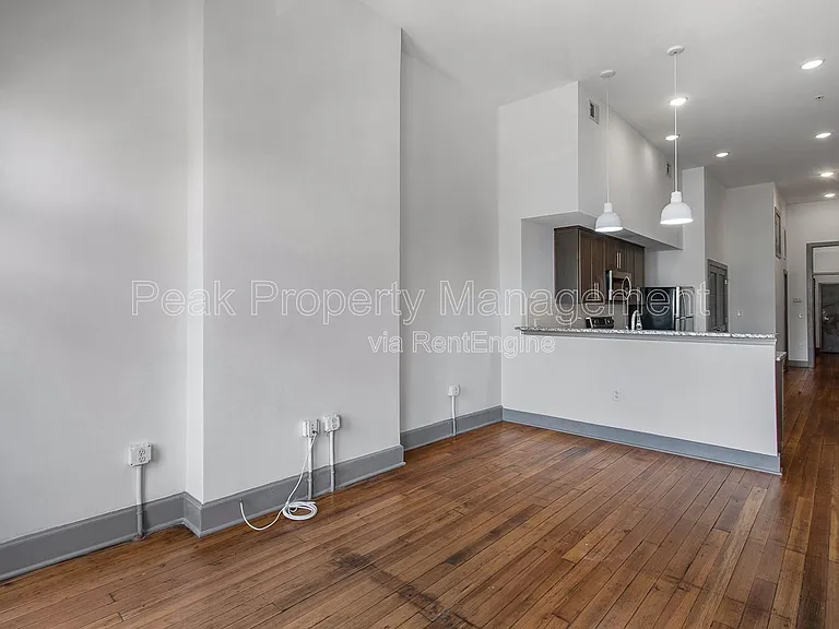 1209 Hull St #203 — Photo 8