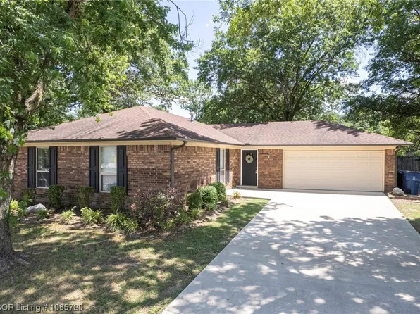 3526 Brooken Hill Dr, Fort Smith, AR 72908