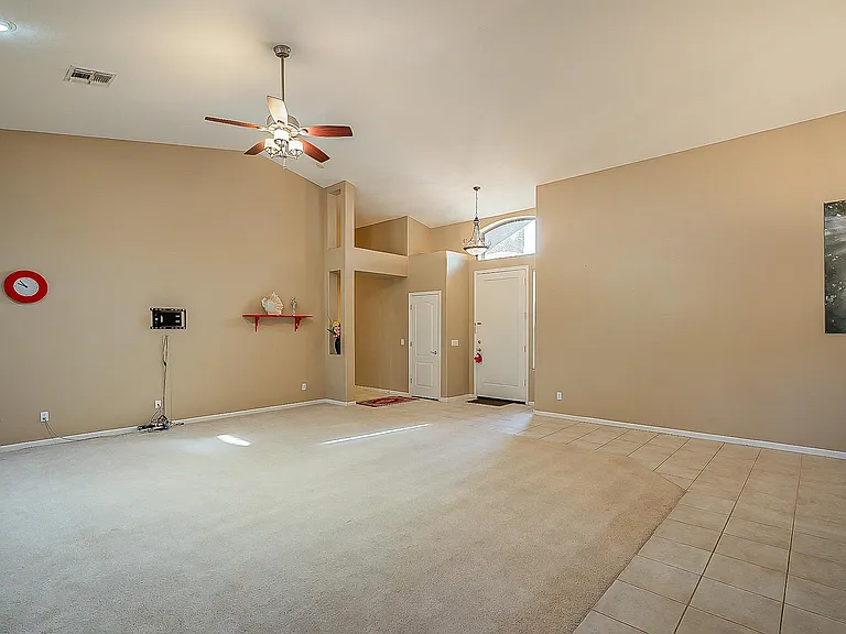 4926 E Duane Ln — Photo 9