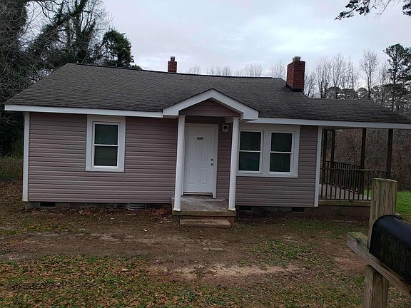 3rd image of 420 Moody Ln