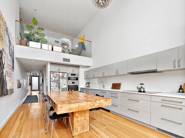 29A Carroll St, Brooklyn, NY 11231