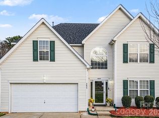 5625 Davis Ridge Dr, Charlotte, NC 28269