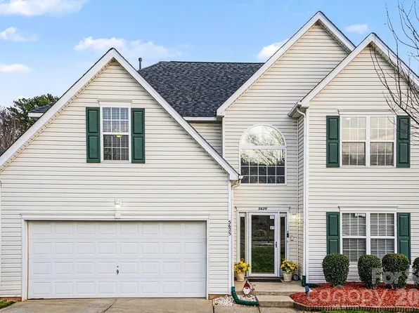 5625 Davis Ridge Dr, Charlotte, NC 28269