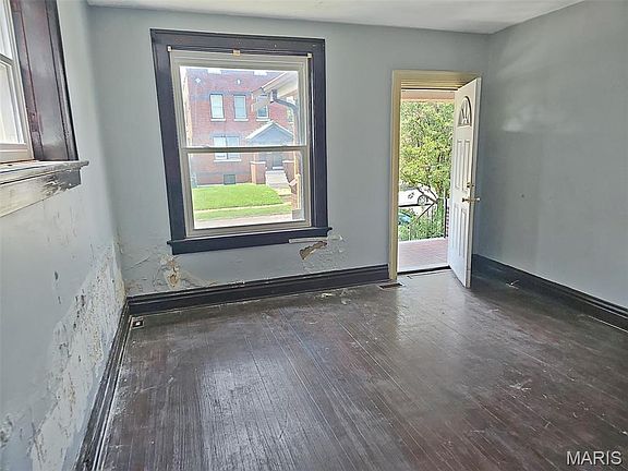 3rd image of 3530 Michigan Ave