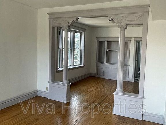 5th image of 1109 N California Ave #3B