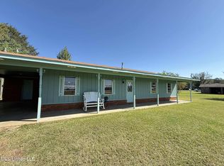 291 E McPherson Dr, Monticello, MS 39654