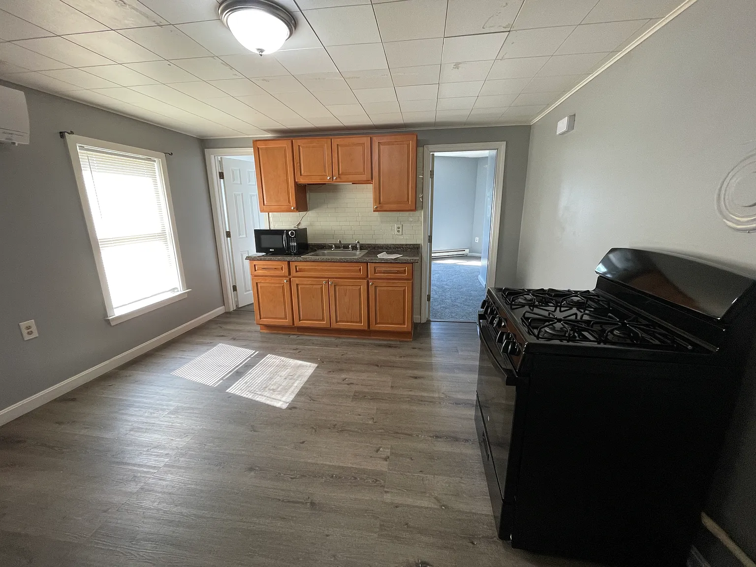 93 Whipple St — Photo 3