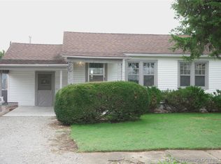 502 S Maple St, Chelsea, OK 74016