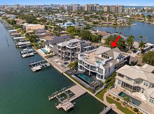 837 Harbor Is, Clearwater, FL 33767