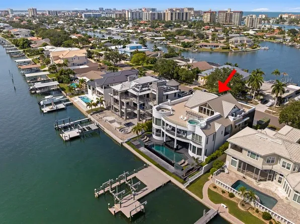837 Harbor Is, Clearwater, FL 33767