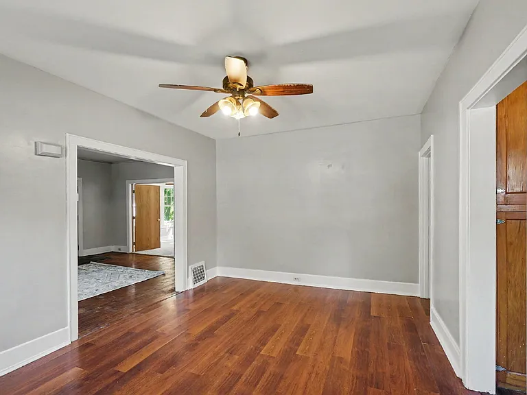 207 Marquette Ave #2 — Photo 7
