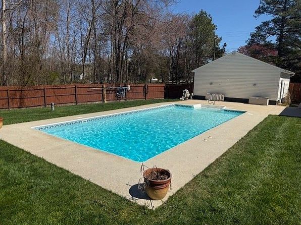8835 Dabney Rd, Manquin, VA 23106